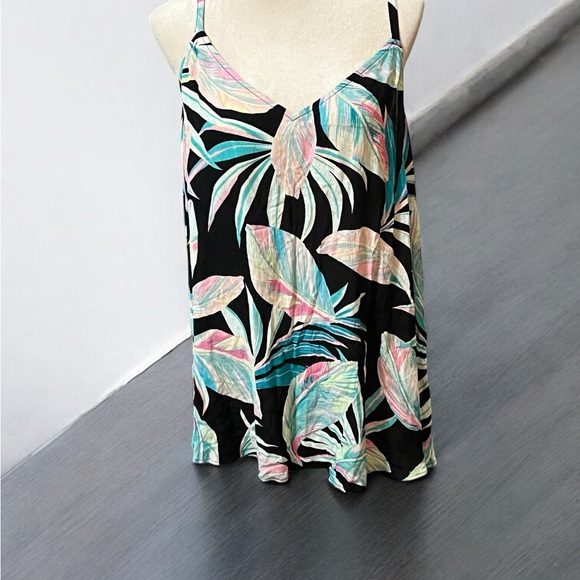 Torrid Black and Multicolor Leaf Print Camisole NWT - Picture 1 of 5